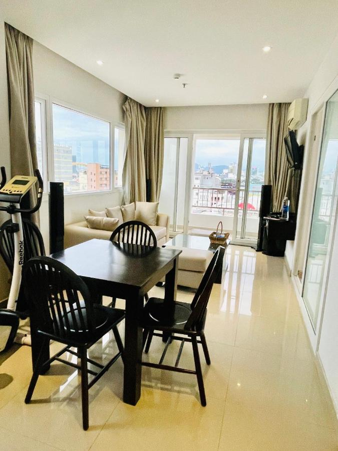 D&C Hotel Дананг Экстерьер фото